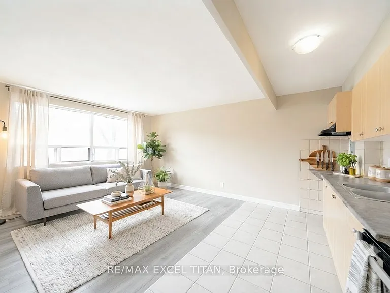 468 Ottawa St N #630D — Photo 2