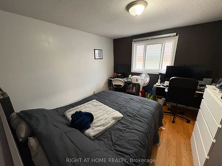 176 Starwood Dr — Photo 8