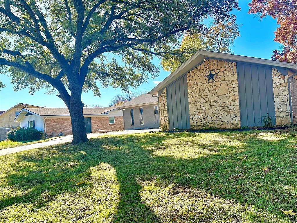 5332 Rutland Ave, Fort Worth, TX 76133 | Zillow