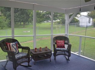 7 Elm St, Thomasville, NC 27360