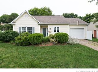 3 Silverbrook Ln, Clinton, CT 06413