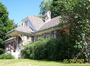 1220 Cochran Rd, Pittsburgh, PA 15243