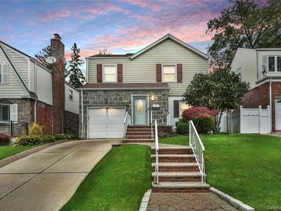 79-27 212th Street, Oakland Gardens, NY, 11364