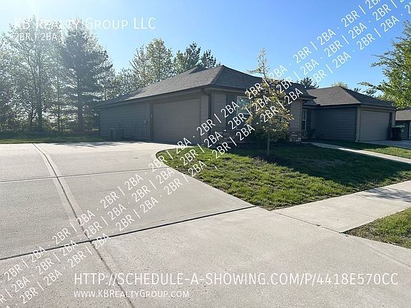 3rd image of 8108 SE 6th St