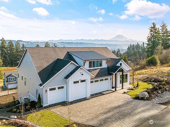 3rd image of 4433 128th Avenue E