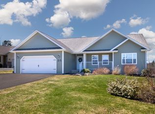 19 Kehough Ct, Cornwall, PE C0A1H5