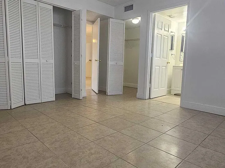 1641 Balfour Point Dr #A — Photo 6