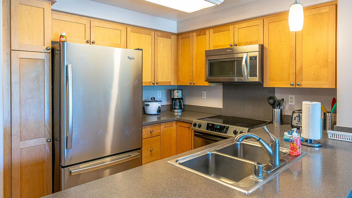 Building Photo - 92-1508 Aliinui Dr #2