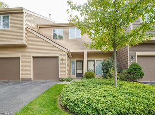 60 Cambridge Ct, Madison, NJ 07940