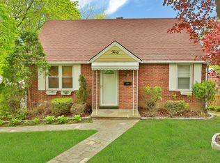 30 Livingston Ave, Valhalla, NY 10595