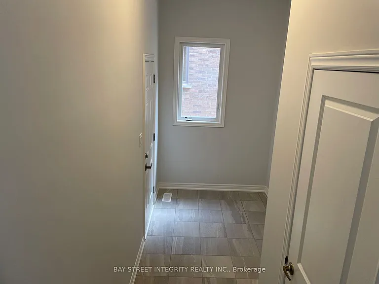 21 Father Muckle Ave — Photo 8