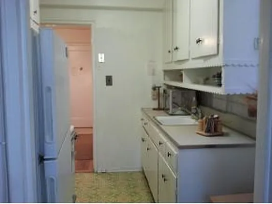 Sold by Nyred Group, LLC | media 27