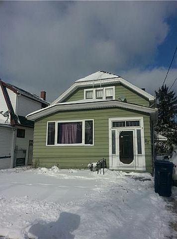 1st image of 242 Dartmouth Ave