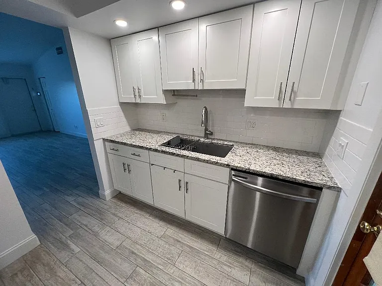 219 Bent Arrow Dr — Photo 15