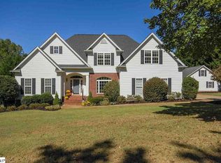20 Silver Knoll Ct, Greer, SC 29651