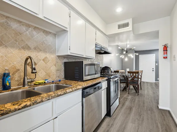 1718 Crownover Rd, Houston, TX