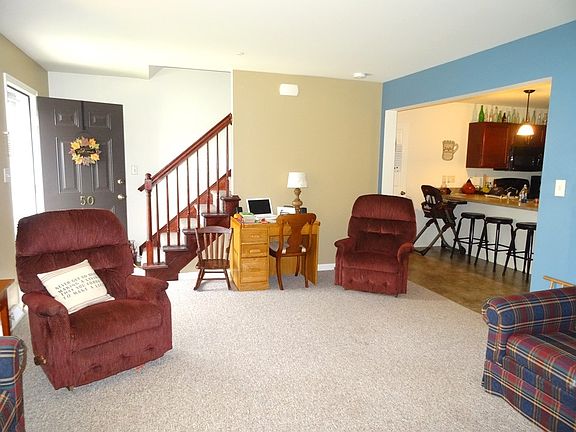 Entrance & Living Room