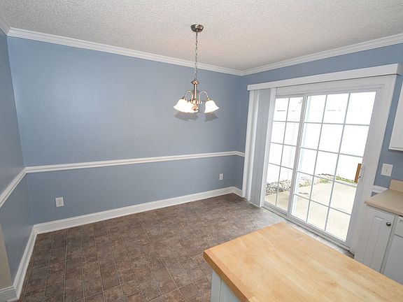 4th image of 4180 G Dudleys Grant Dr