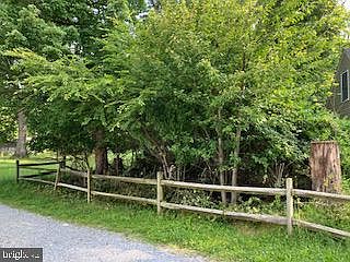 2nd image of Pen Mar High Rock Rd