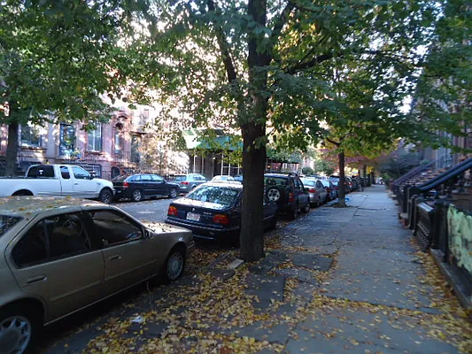 Rented by Hakeem Shahid, LREB | media 17