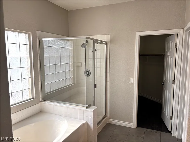 10628 S Olivebranch Ave — Photo 9