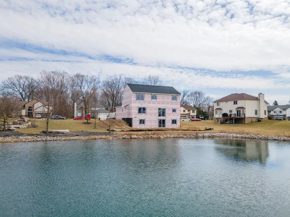 7234 Amanda Dr, Belleville, MI 48111