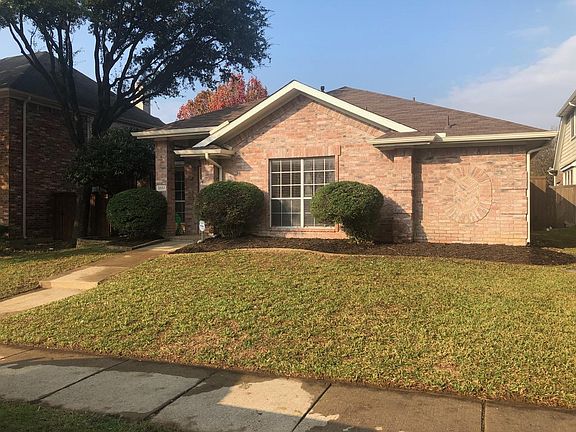2nd image of 3551 Briargrove Ln