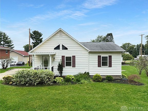 3rd image of 309 Zanesfield Rd