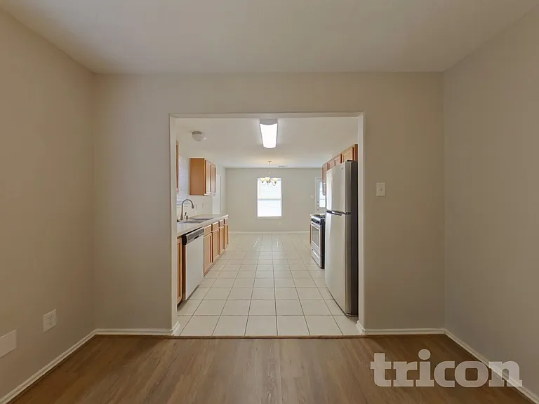 33107 Cottonwood Bnd — Photo 4