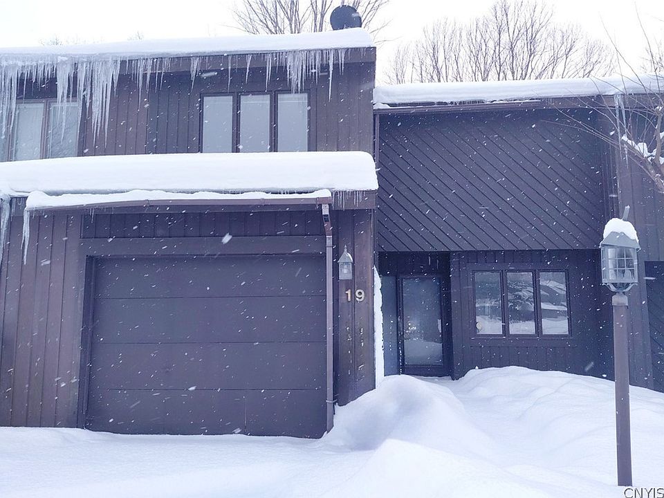 1st image of 19 Jarvis Dr