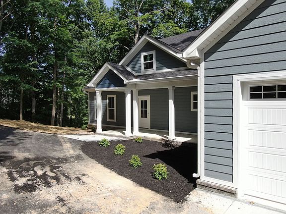 4th image of 218 Hurricane Shores Rd