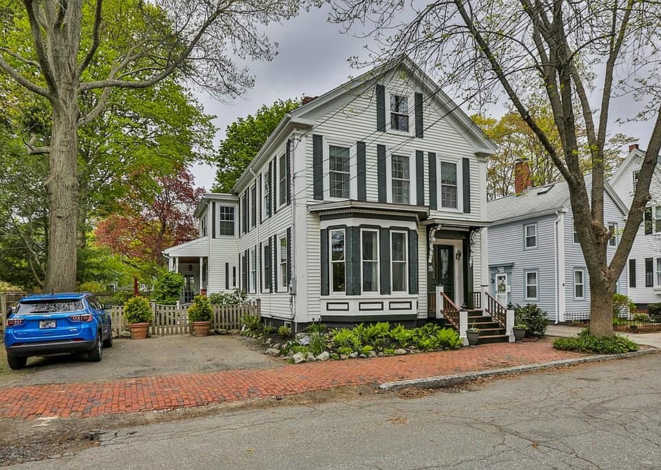 1st image of 18 Allen St