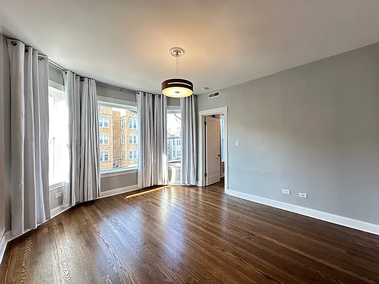 2115 N Spaulding Ave #3 — Photo 11