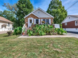 2432 Charlack Ave, Saint Louis, MO 63114
