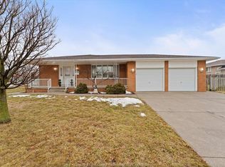 10795 Atwater Cres, Windsor, ON N8R1N8