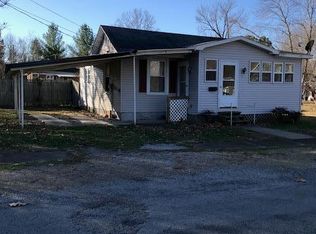 708 W Midway St, West Frankfort, IL 62896