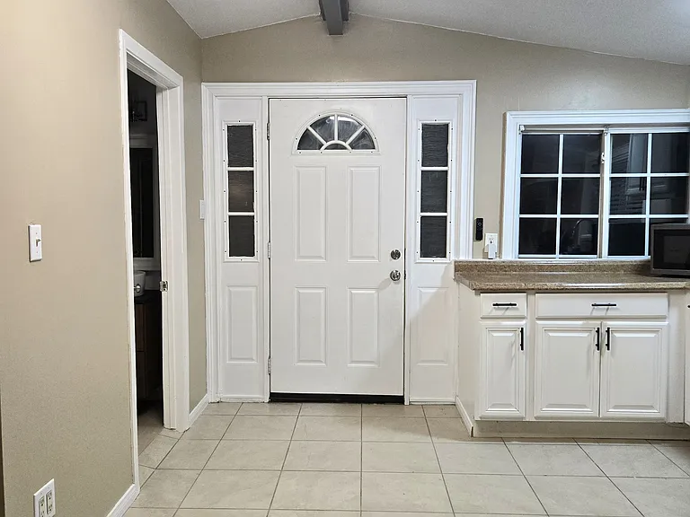 16257 Lost Canyon Rd #1 — Photo 4