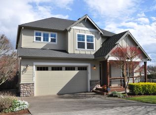 1030 N Alder St, Canby, OR 97013