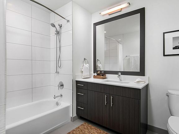 4th image of 455 N Park Dr #3502