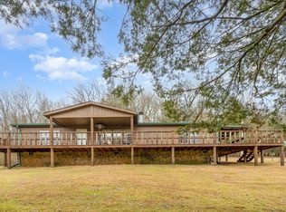 315 Campbell Hollow Rd, Bethpage, TN 37022