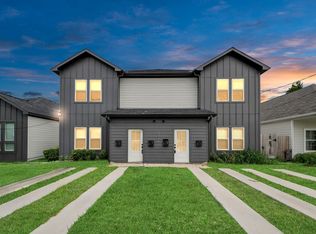 8324 Corinth St, Houston, TX 77051