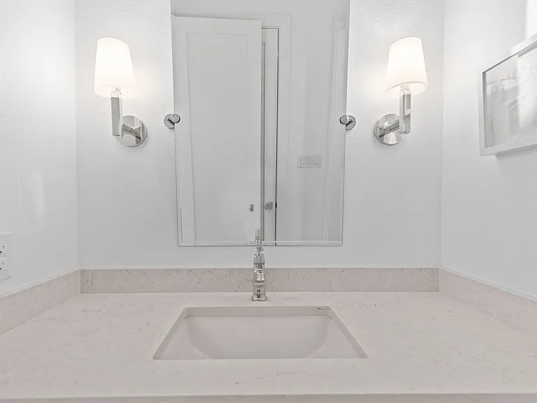 9847 Mixon Dr — Photo 27