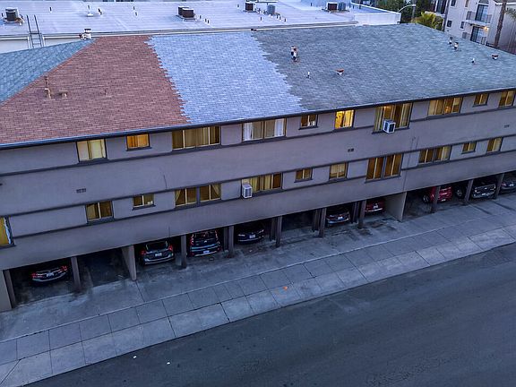 3rd image of 758 N Hudson Ave
