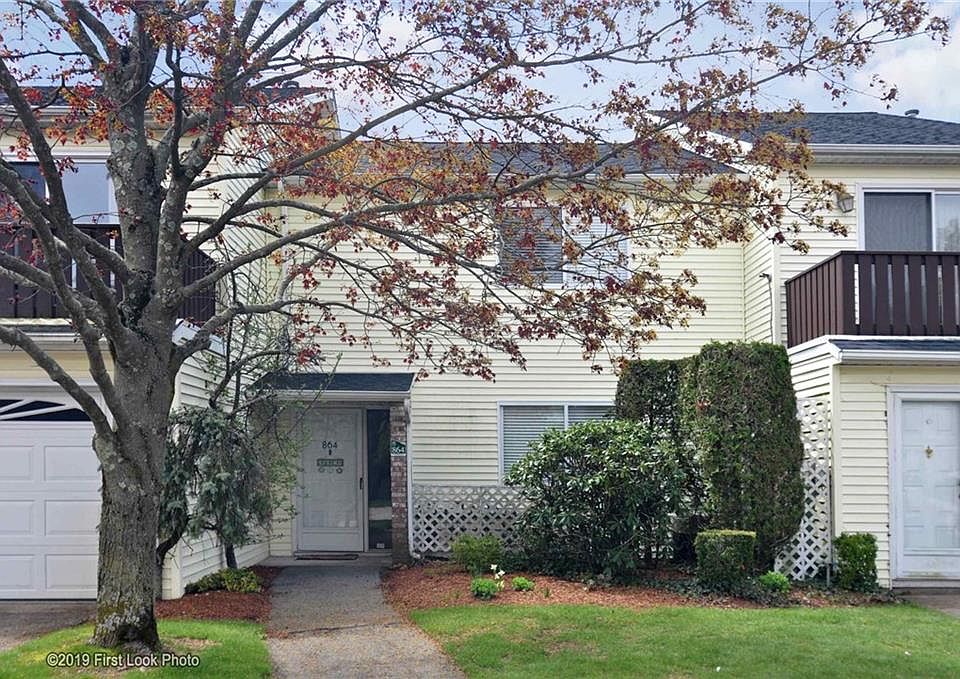 1st image of 864 Stratford Ln #864