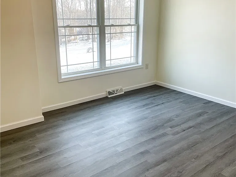 5553 W Main St #9 — Photo 8
