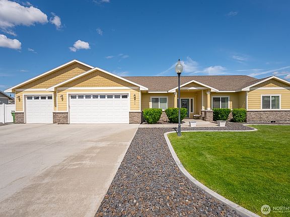 2nd image of 342 Dandero Drive SE