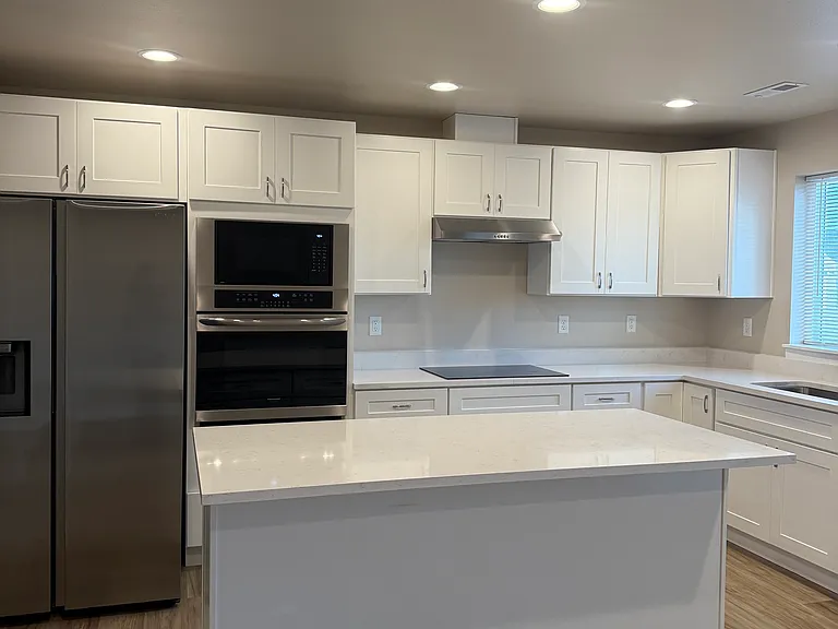 911 W Ted Yao Way #A — Photo 14