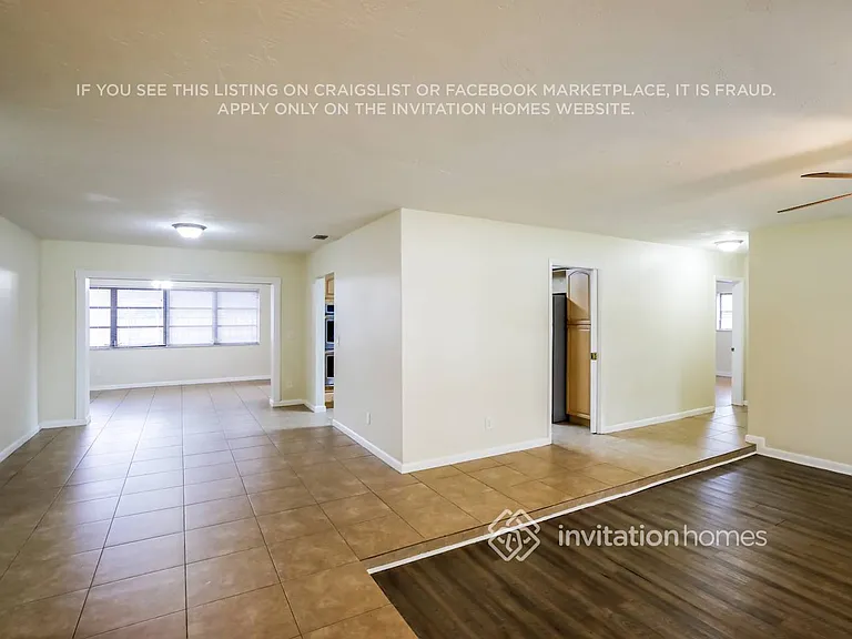 5313 SW 118th Ave — Photo 3