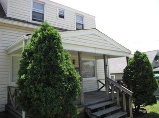 2638 Leechburg Rd, Lower Burrell, PA 15068