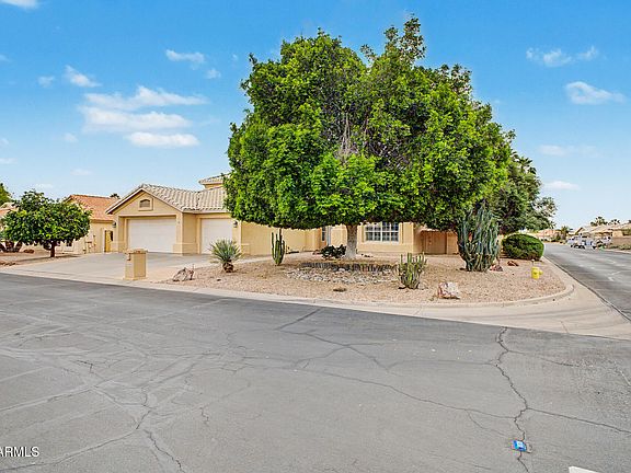 2nd image of 23702 S DESERT SANDS Drive